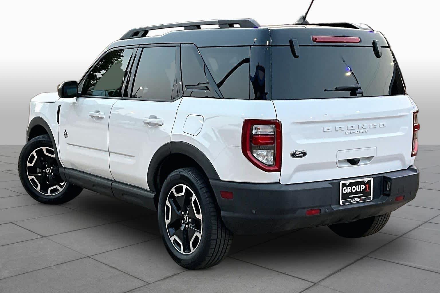 Used 2023 Oxford White Ford Outer Banks image 12