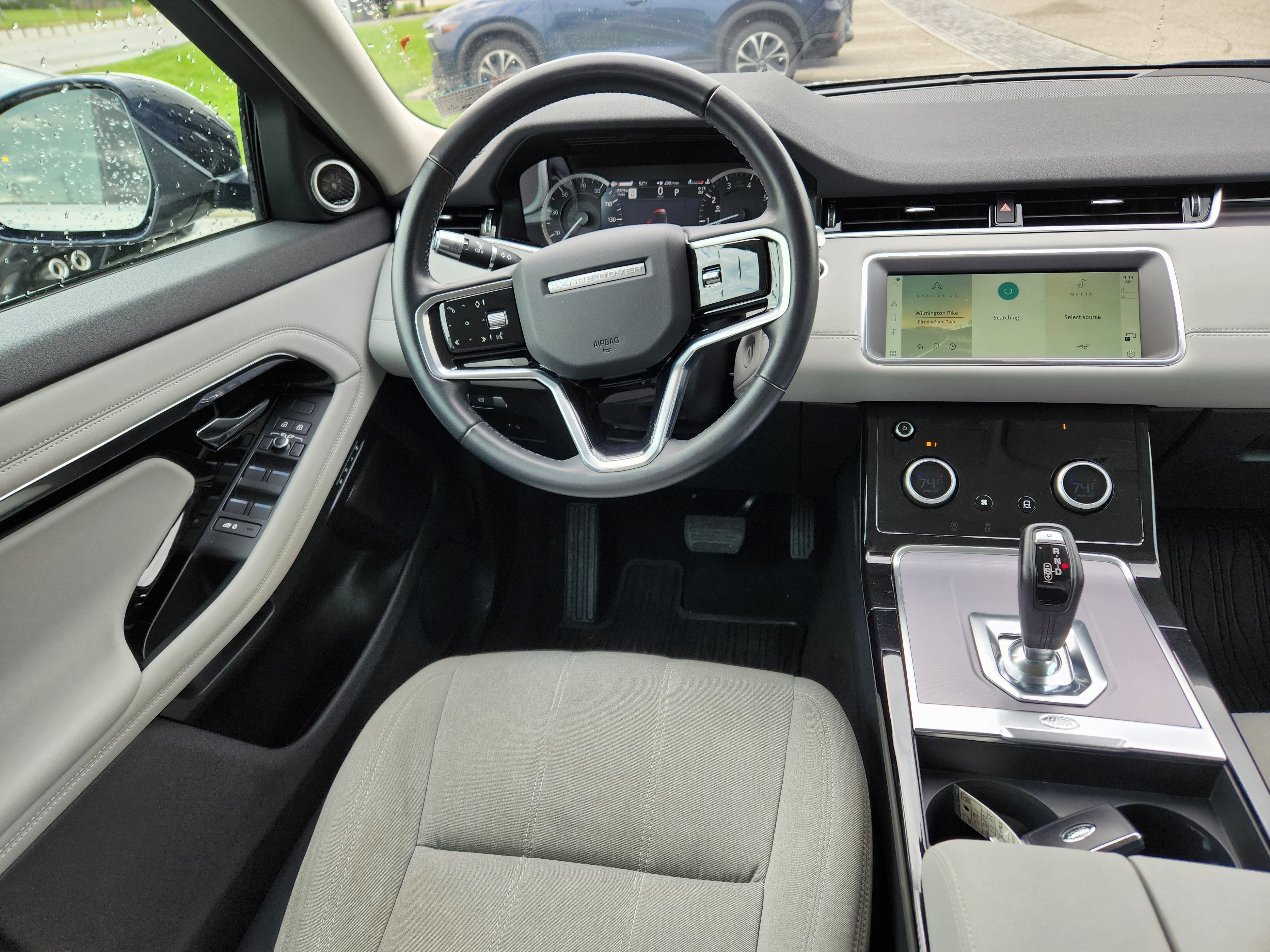 Used 2021 Seoul Pearl Silver Metallic Land Rover S image 13