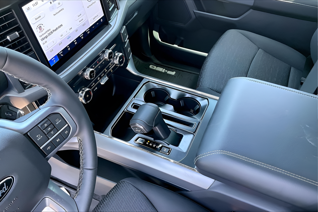 New 2026 Avalanche Ford XLT image 9