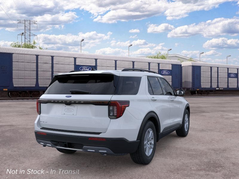 New 2026 Space White Metallic Ford Active image 8