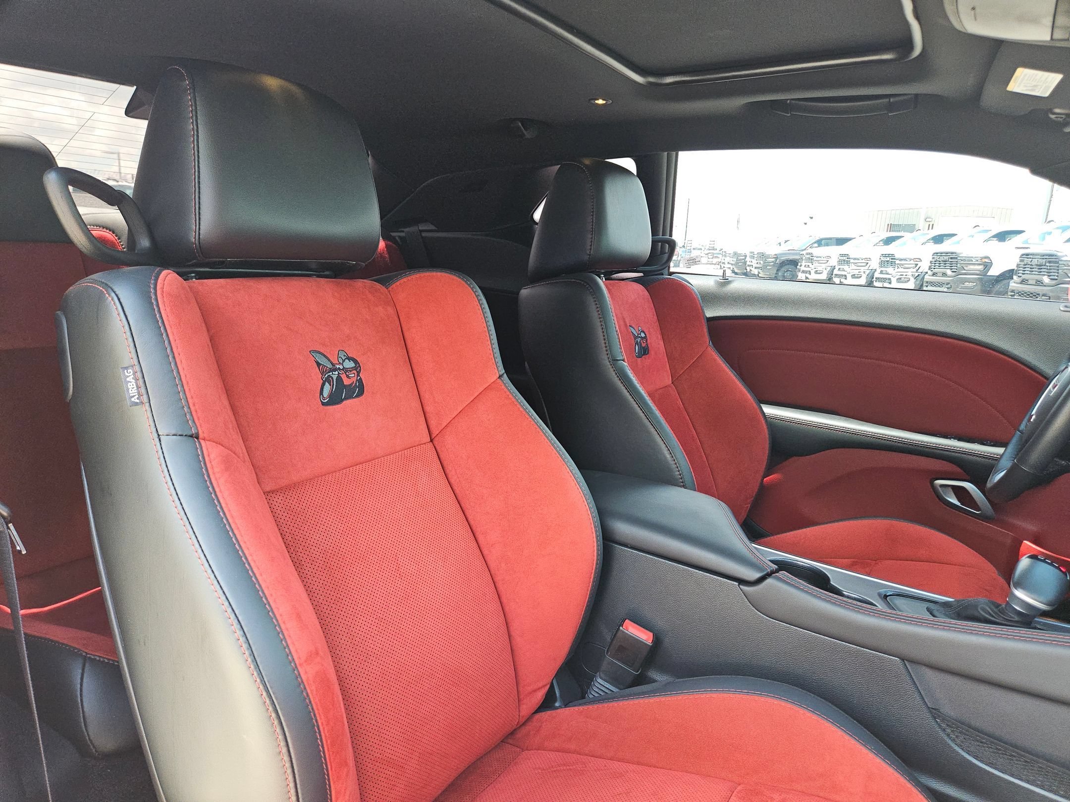 Used 2016 Torred Clearcoat Dodge 392 Hemi Scat Pack Shaker image 29