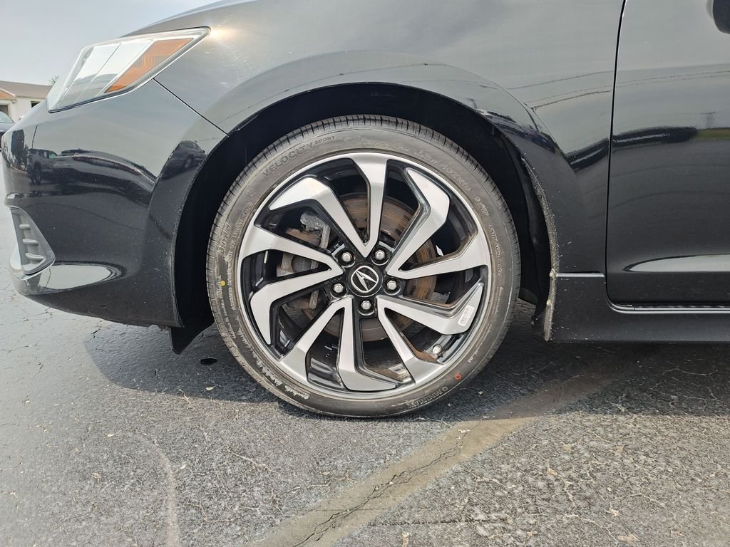 Used 2018 Black Acura Special Edition image 10
