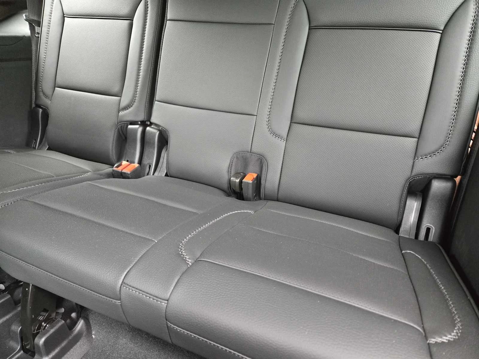 2026 GMC Yukon XL Denali - Photo 19