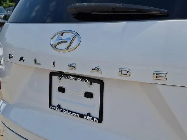 Used 2020 White Hyundai Limited image 31