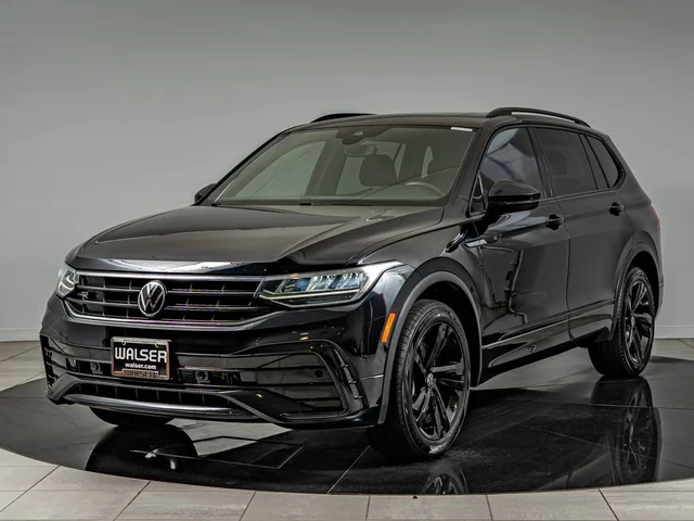 2023 Volkswagen Tiguan 2.0T SE R-Line Black