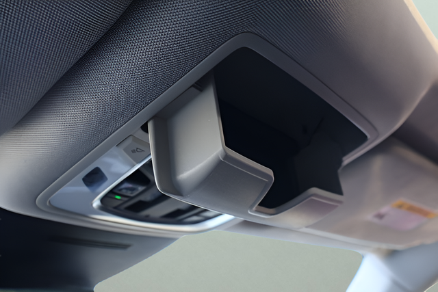 Used 2025 Gray Acura Technology Package image 33