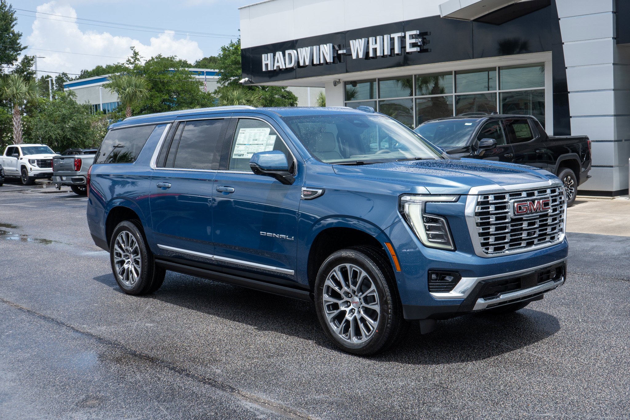 2026 GMC Yukon Denali AWD's photo