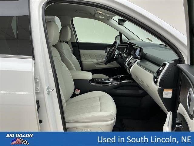 Used 2023 Snow White Pearl Kia SX Prestige image 26
