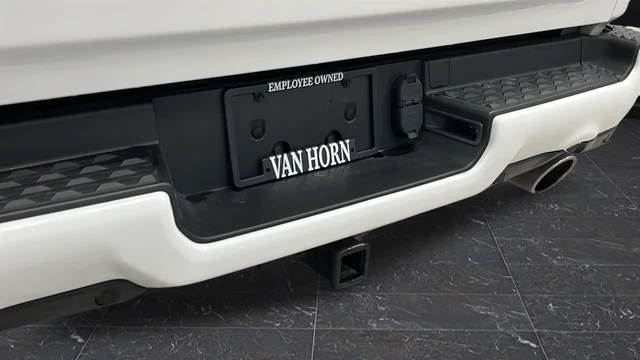 Used 2023 Bright White Clearcoat Ram Laramie image 41