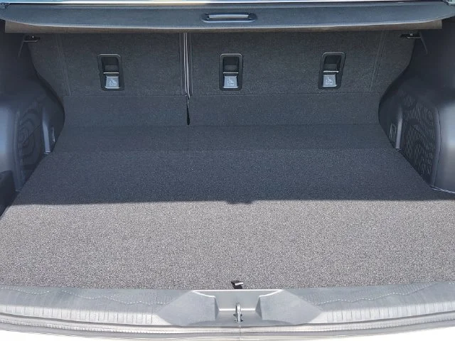 New 2026 CRYSTAL WHITE PEARL Subaru Limited Hybrid image 25