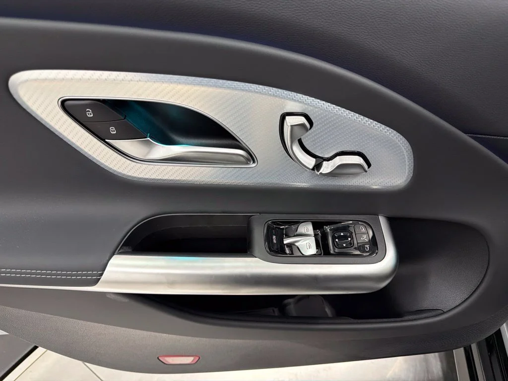 New 2027 Silver Mercedes-Benz CLA 220 image 19