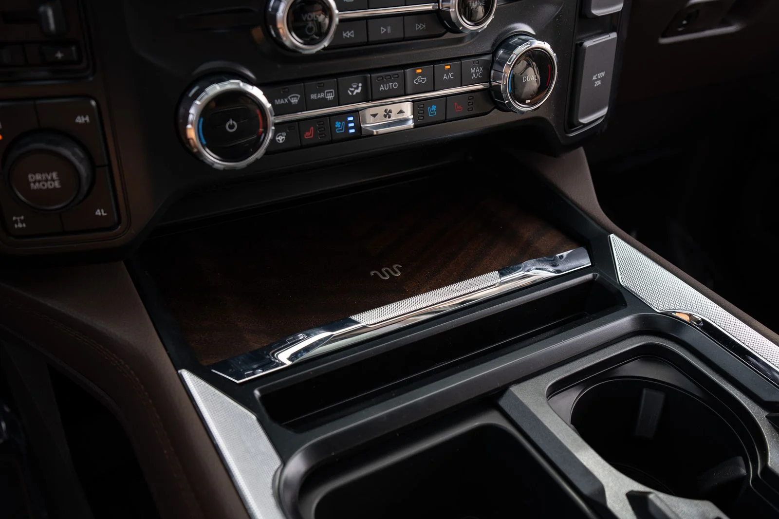 New 2026 Agate Black Metallic Ford F-250® King Ranch® image 57