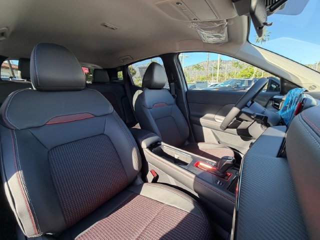 New 2027 Aspen White TriCoat / Super Black Two-tone Nissan SR image 33