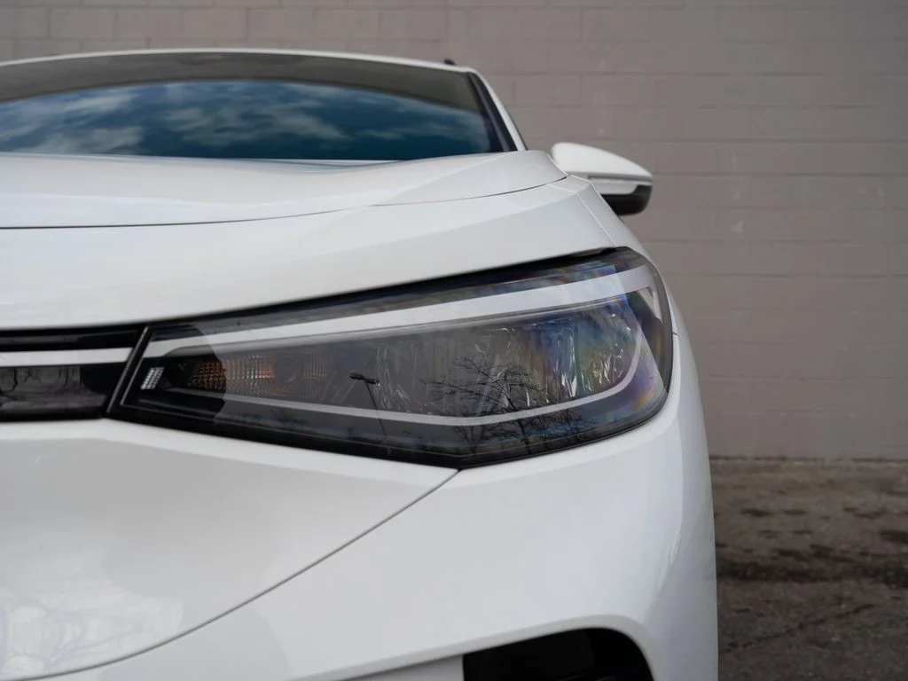 Used 2023 White Volkswagen Pro image 11