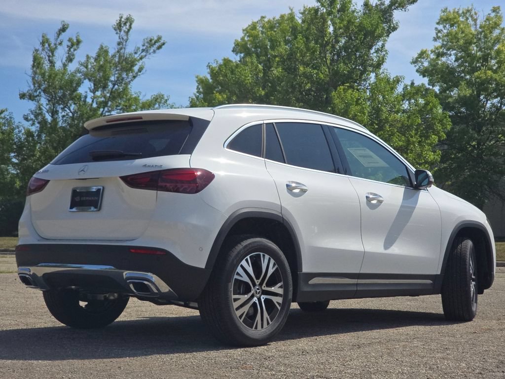 New 2026 Polar White Mercedes-Benz GLA 250 image 50