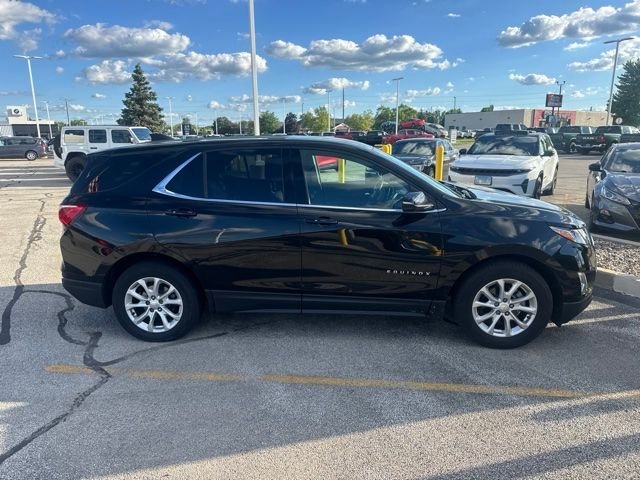 Used 2018 Chevrolet Equinox LT with VIN 2GNAXJEV9J6274226 for sale in Bloomington, IL