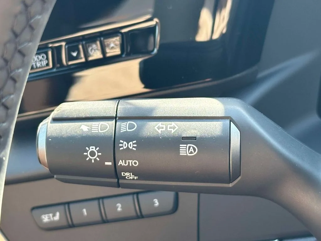 2026 Lexus RZ Premium - Photo 32