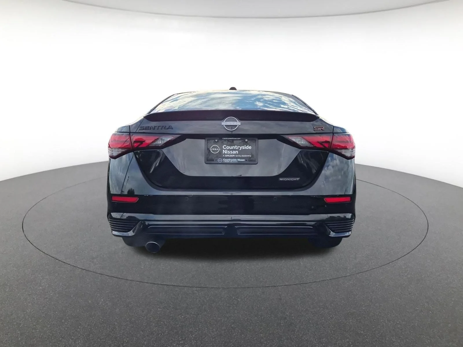 Used 2025 Super Black Nissan SR image 6