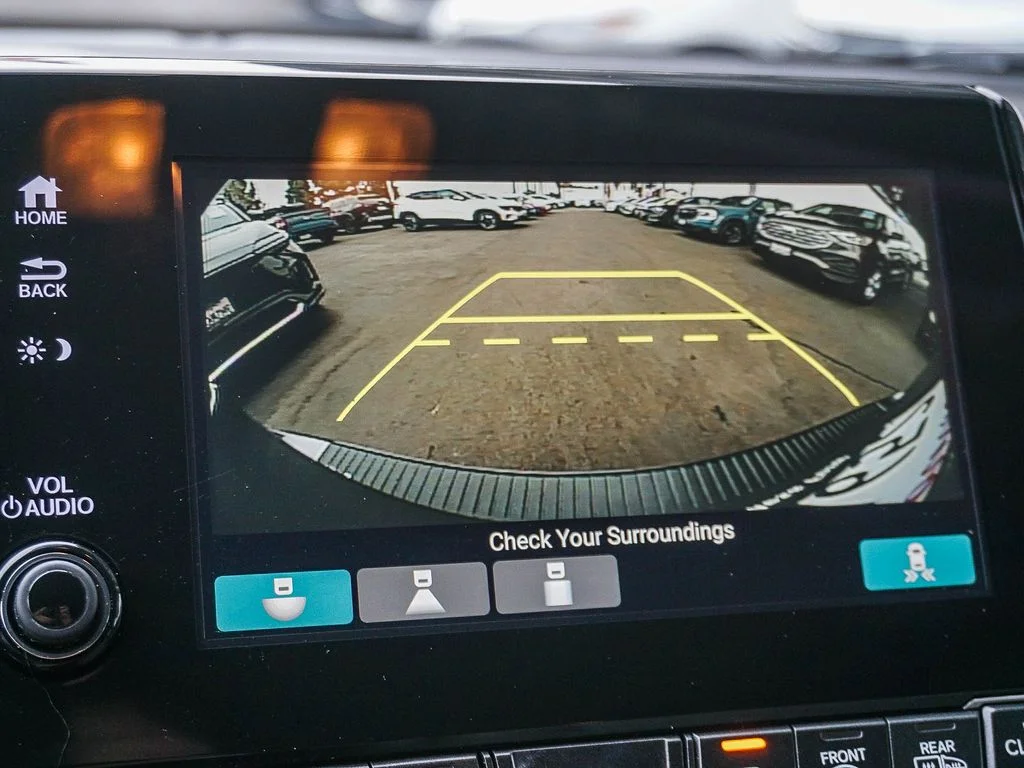 Used 2018 Gray Honda EX-L image 24