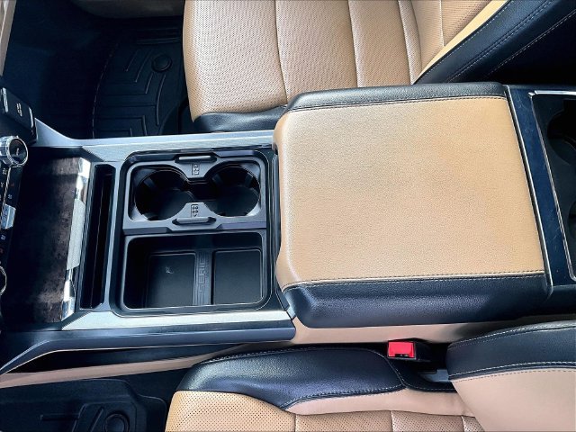 Used 2023 Black Metallic Ford Lariat image 15