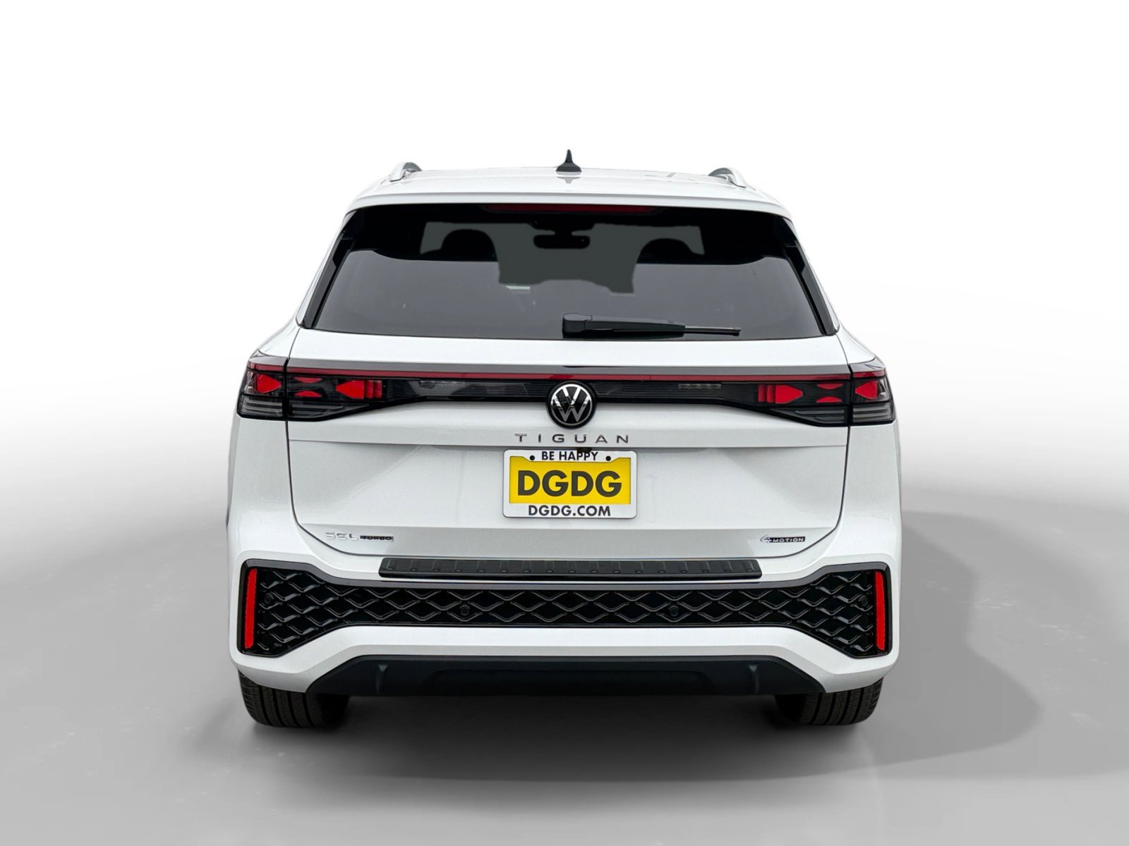 New 2026 Opal White Pearl Volkswagen SEL R-Line Turbo image 4