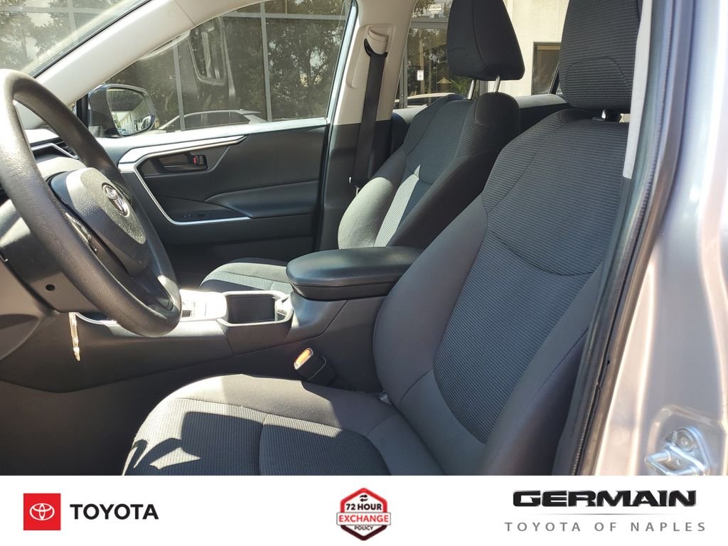 Used 2025 Silver Toyota LE image 19