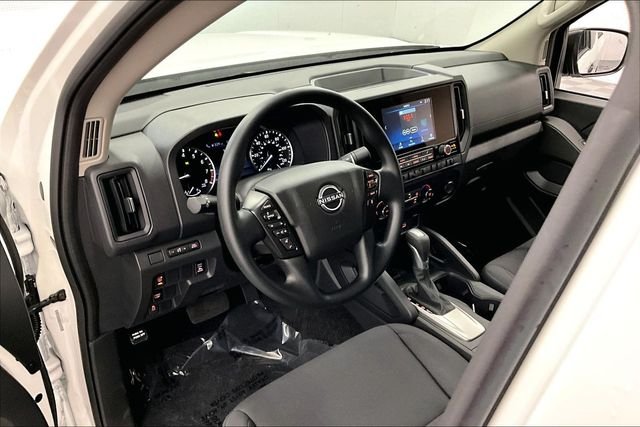 New 2026 Glacier White Nissan S image 6