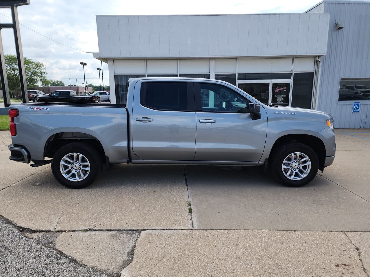 Used 2026 Sterling Gray Metallic Chevrolet RST image 9