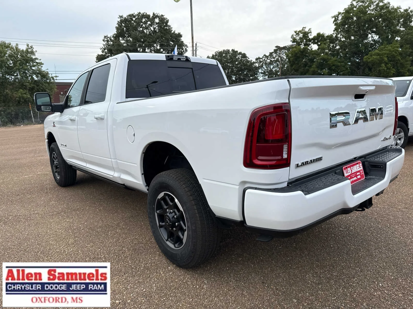 2026 RAM 2500 Laramie - Photo 6