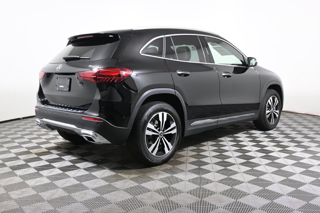 New 2026 Night Black Mercedes-Benz GLA 250 image 45