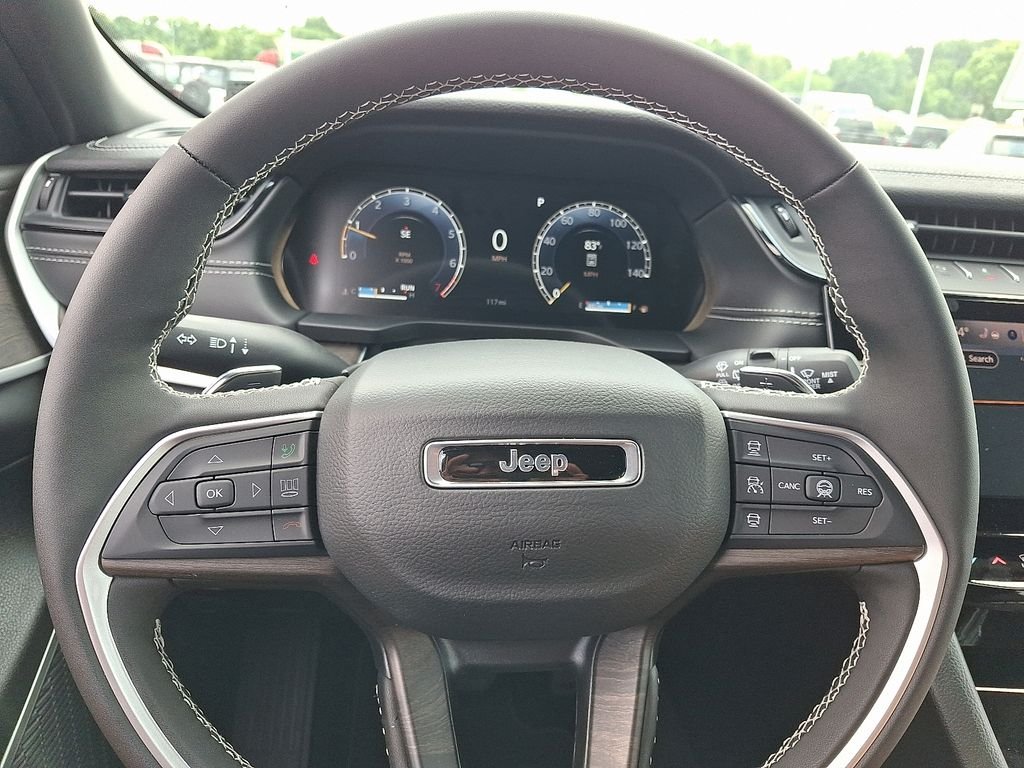 New 2026 Baltic Gray Metallic Clearcoat Jeep Limited image 16