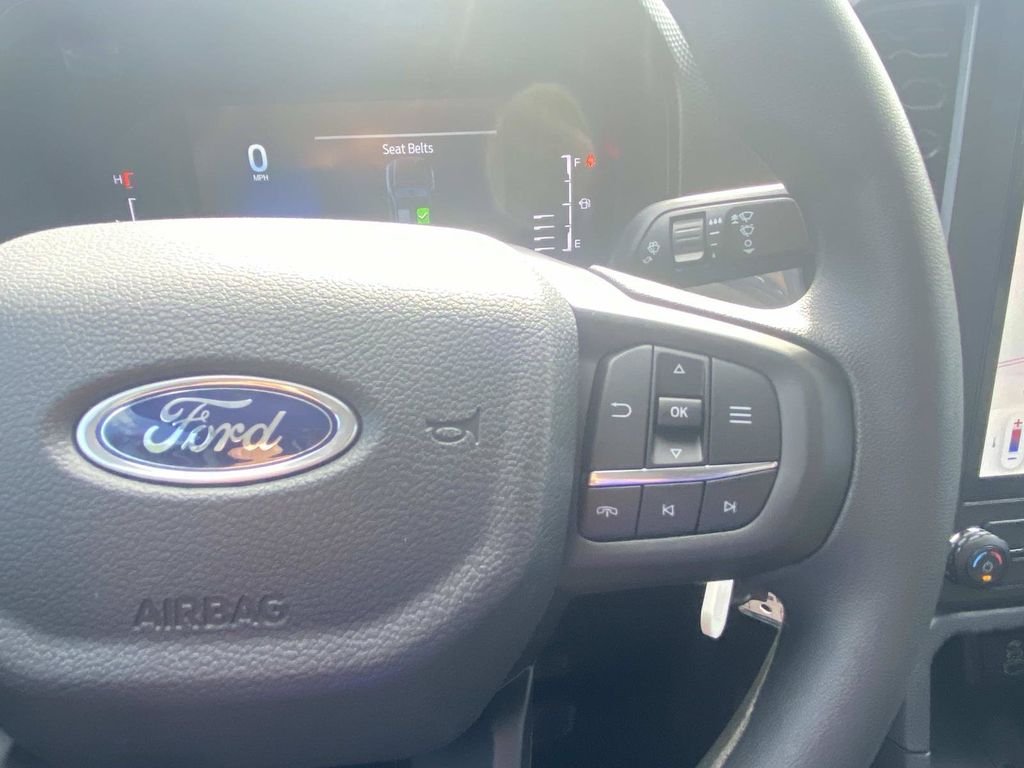 New 2026 Oxford White Ford XL image 20