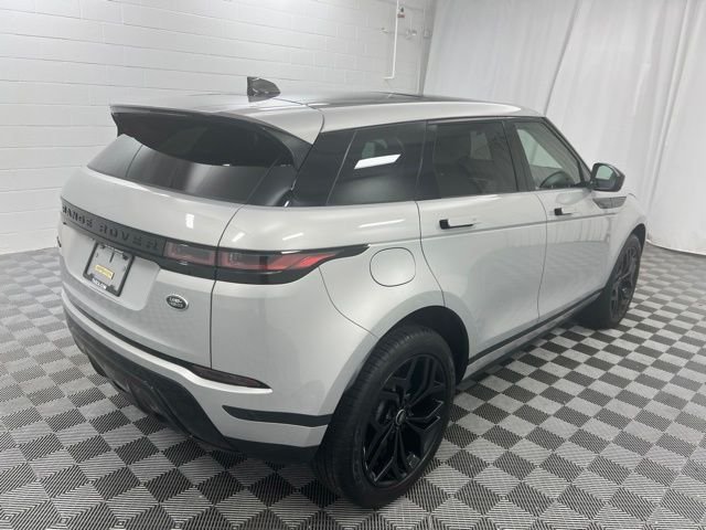 Used 2021 Silver Land Rover SE image 5
