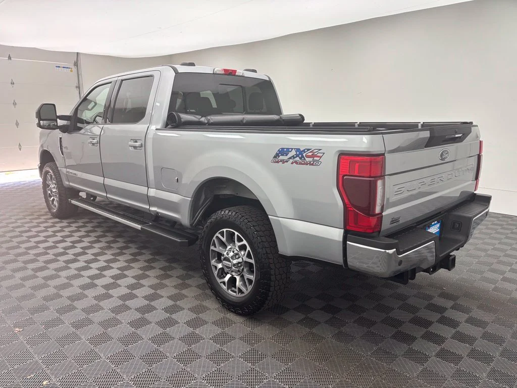 Used 2022 Silver Ford Lariat image 10