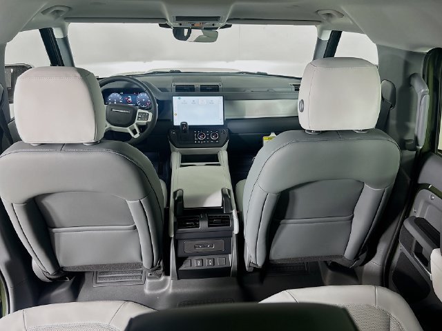 Used 2026 Green Land Rover S image 22