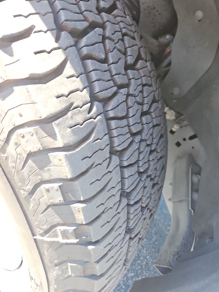 Used 2024 Gray Ford XLT image 28