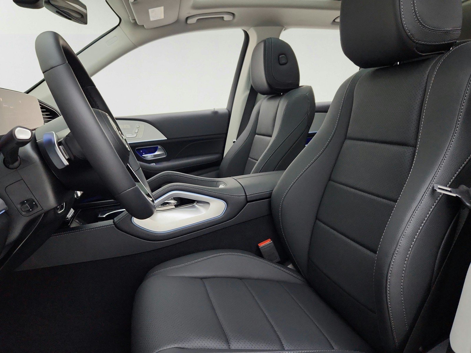 New 2026 Black Mercedes-Benz GLE 350 4MATIC® SUV image 17