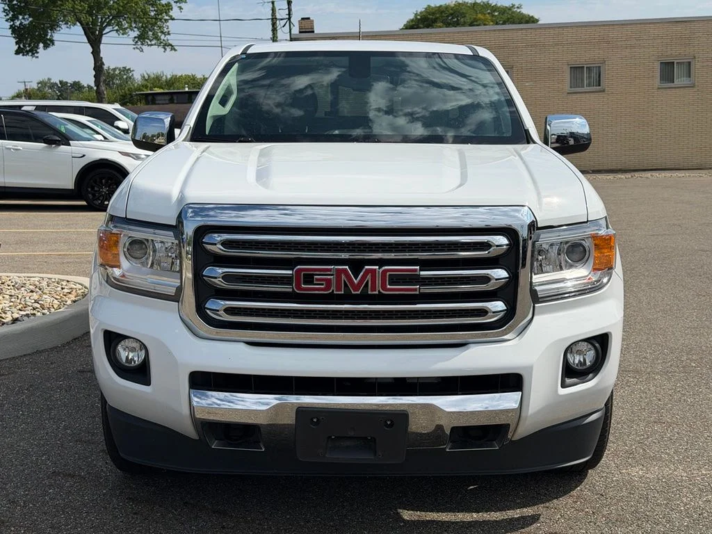 Used 2018 White GMC SLT image 6