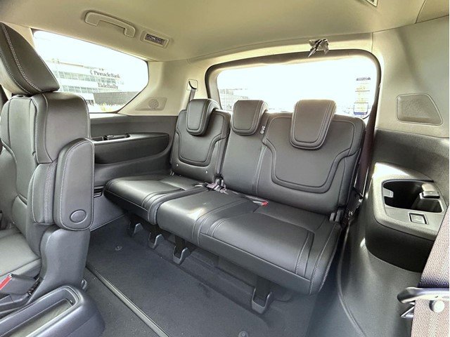 New 2026 RADIANT WHITE INFINITI Pure 4WD image 12