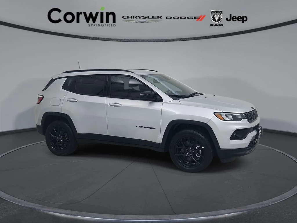 New 2026 Silver Zynith Metallic Clearcoat Jeep Latitude image 1