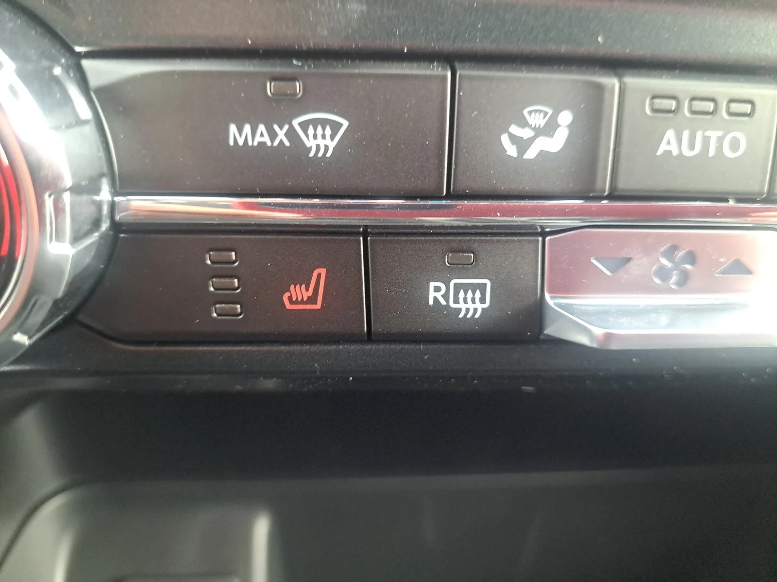 New 2026 Marsh Gray Ford XLT image 24