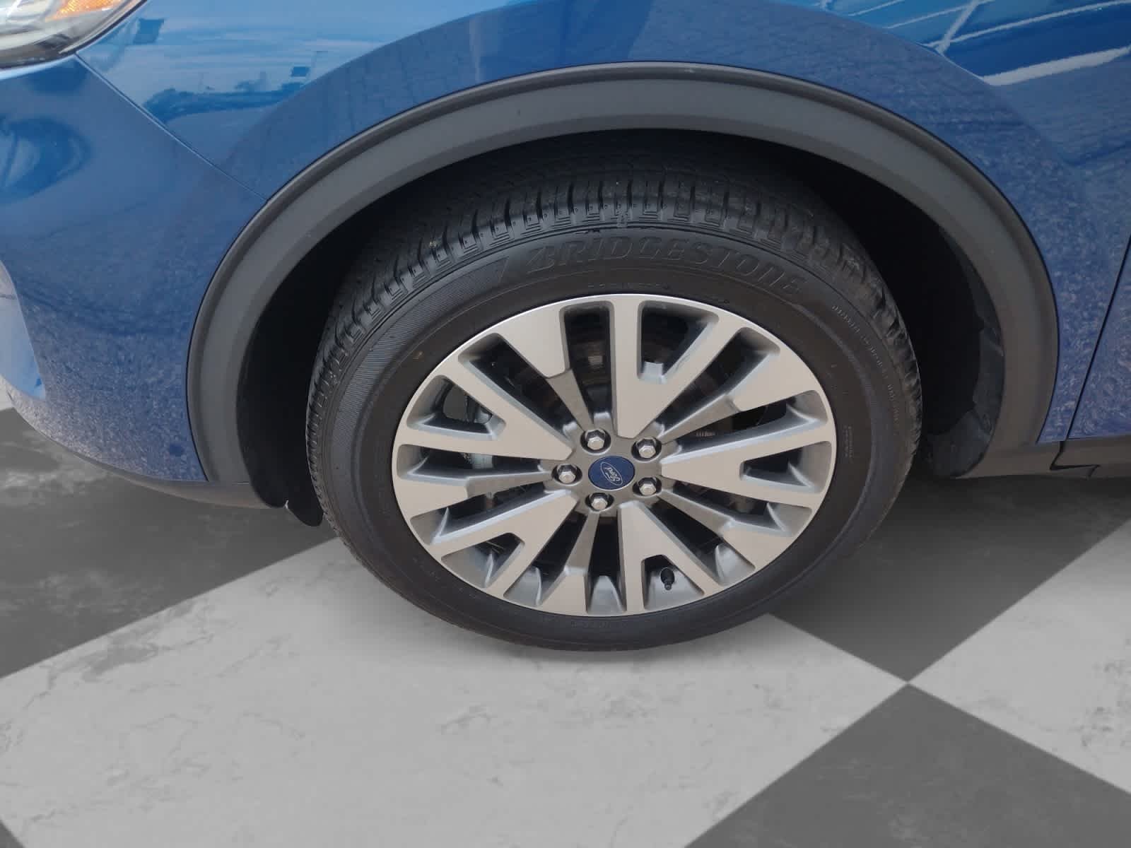 2022 Ford Escape Titanium - Photo 8