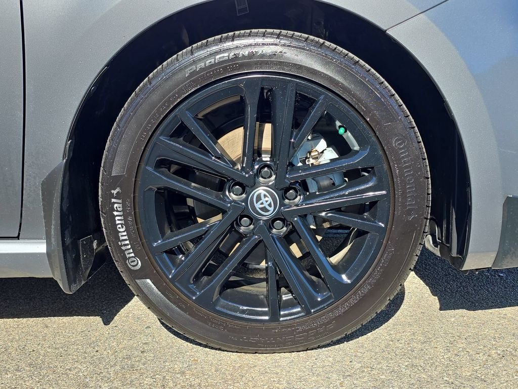 Used 2026  Toyota SE image 41