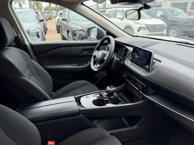 Used 2026 White Nissan S image 31