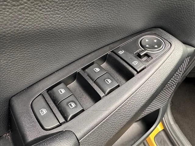 Used 2023 Yellow Kia Nightfall image 19