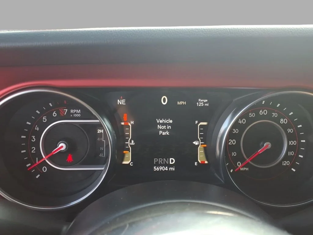 Used 2021 Red Jeep Unlimited Rubicon image 29