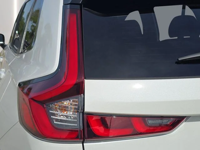 Used 2024 White Honda Sport image 7