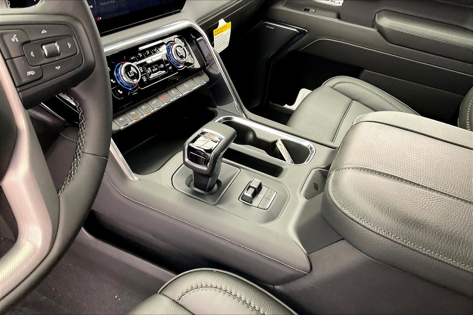 2026 GMC Sierra 1500 Denali - Photo 8