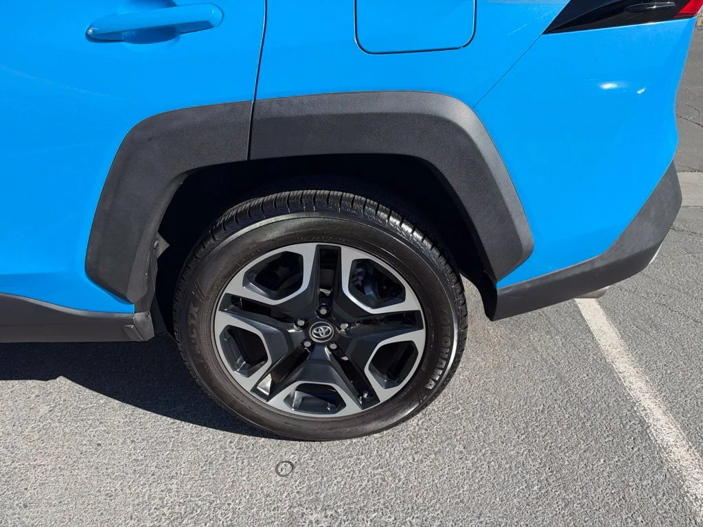 Used 2019 Blue Toyota Adventure image 10