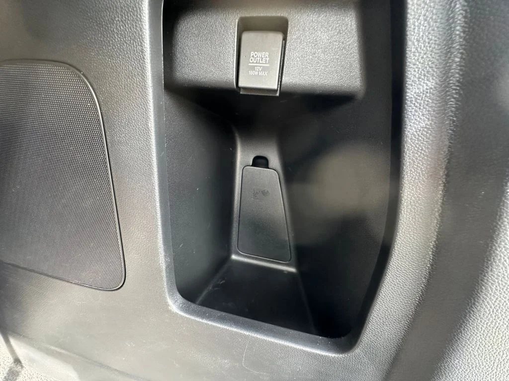 Used 2019 White Honda EX-L image 31